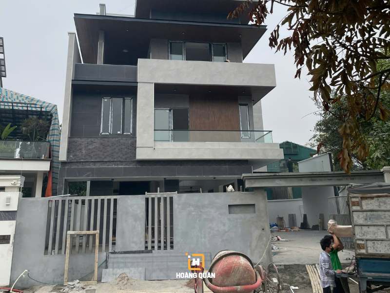 Thi-cong-noi-ngoai-that-dip-cuoi-nam